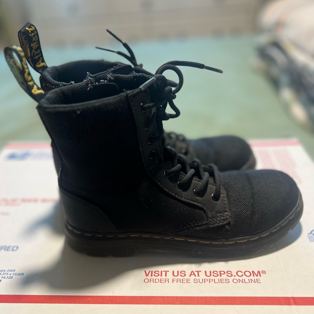 Dr. Martens Combs Black Canvas Extra Tough Combat Boots Junior Kids Size 3 - Picture 2 of 8